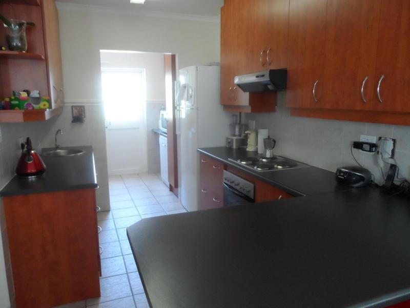 To Let 3 Bedroom Property for Rent in Zevenzicht Western Cape